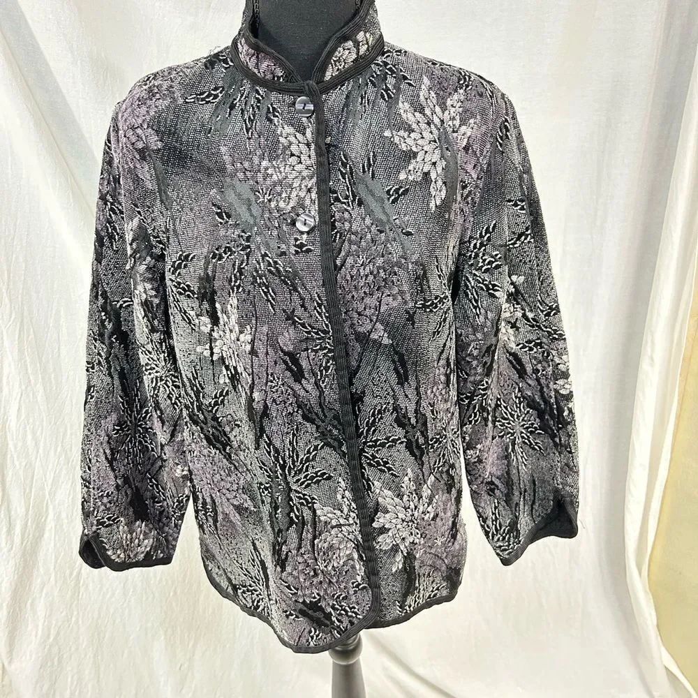 Coldwater Creek size Large Elegant Black Jacket brocade print reversible silver